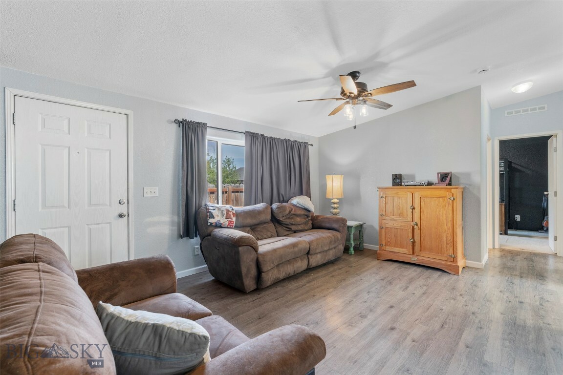 Property Photo:  157 W Magnolia  MT 59714 