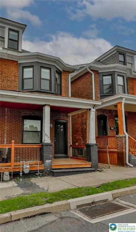 Property Photo: 322 Saint John Street PA 18042
