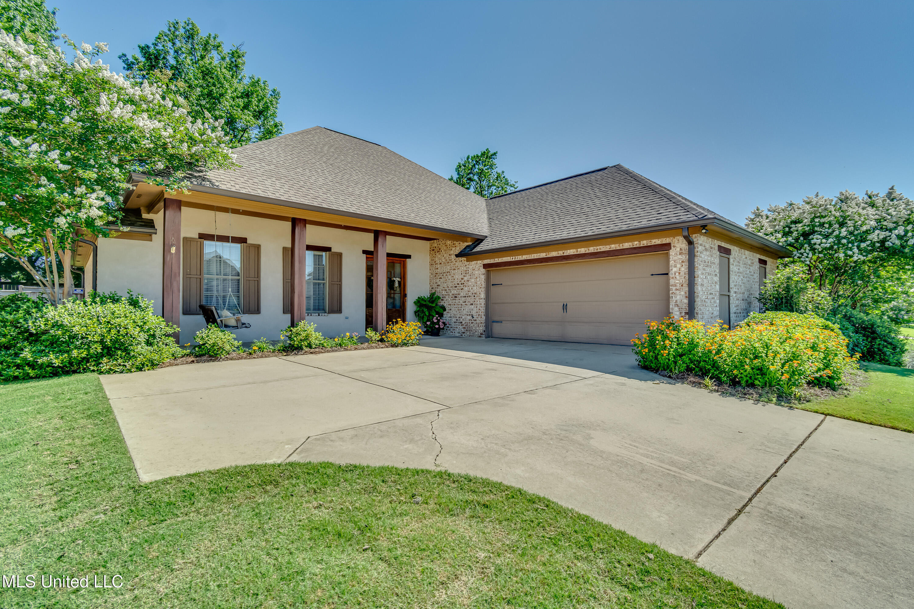 Property Photo: 104 Owen Street MS 39110