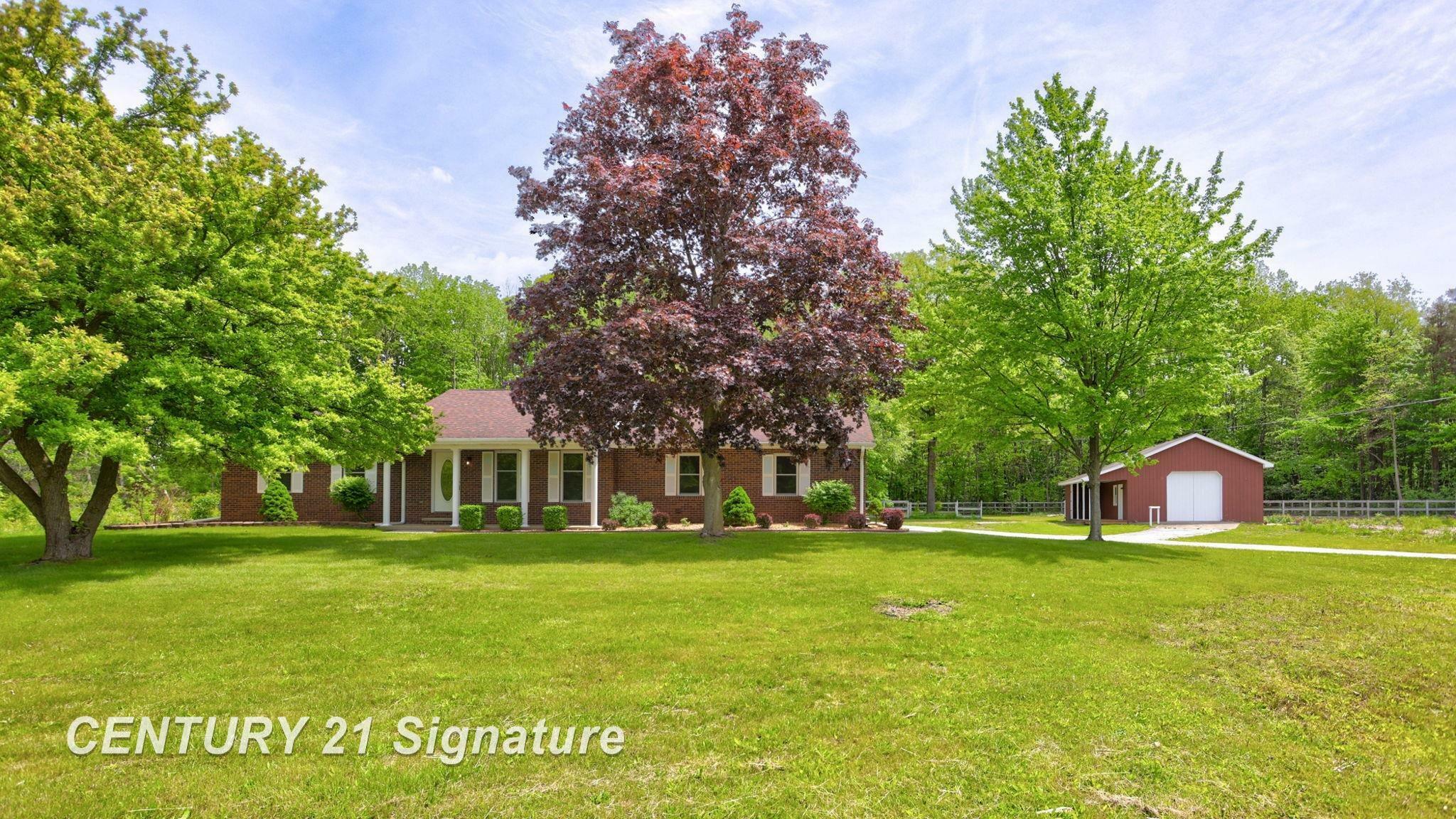 Property Photo: 4769 S Fordney Road MI 48626