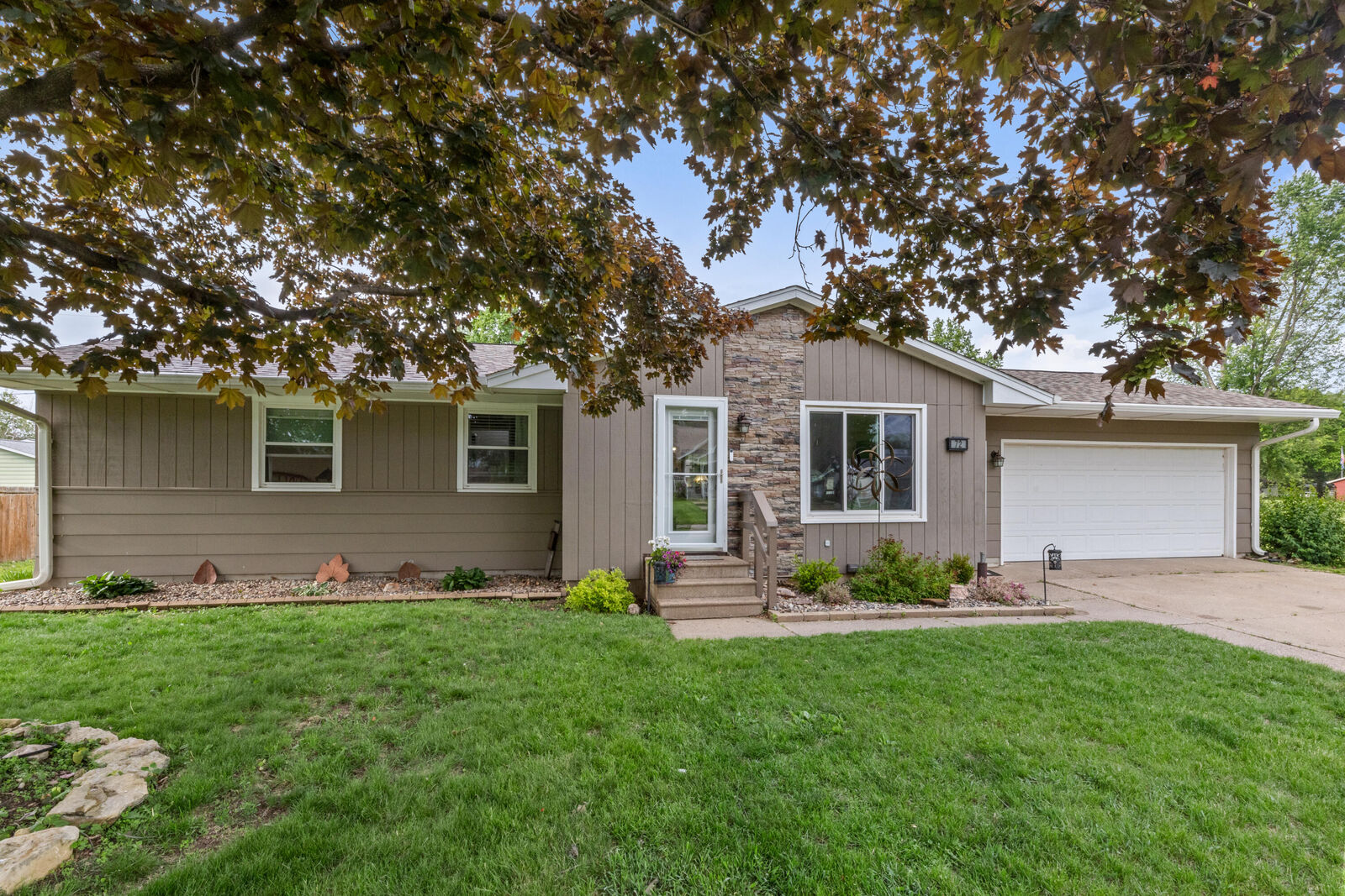 Property Photo: 72 W 7th St WI 54622