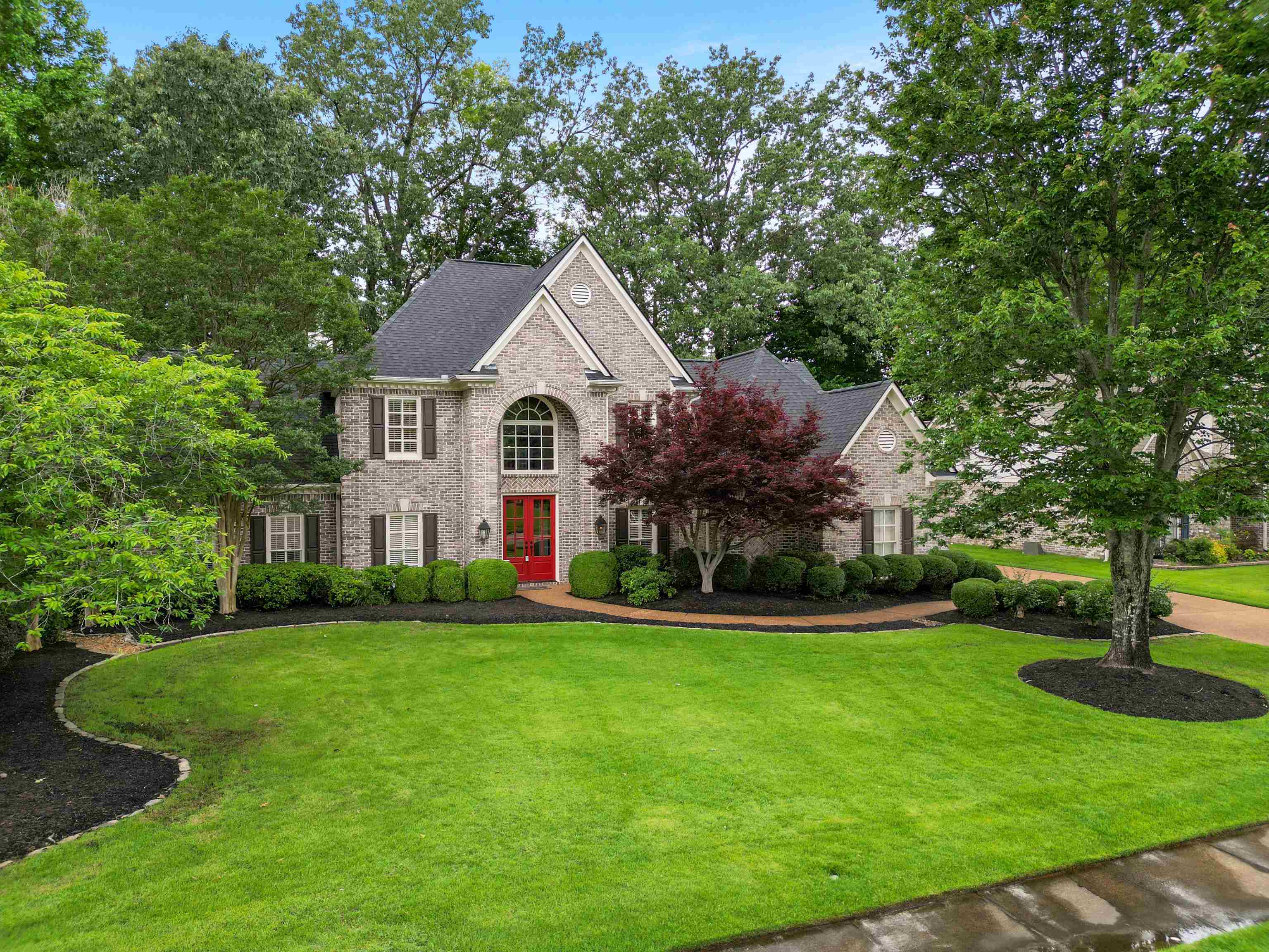 Property Photo: 2073 W Houston Way TN 38139