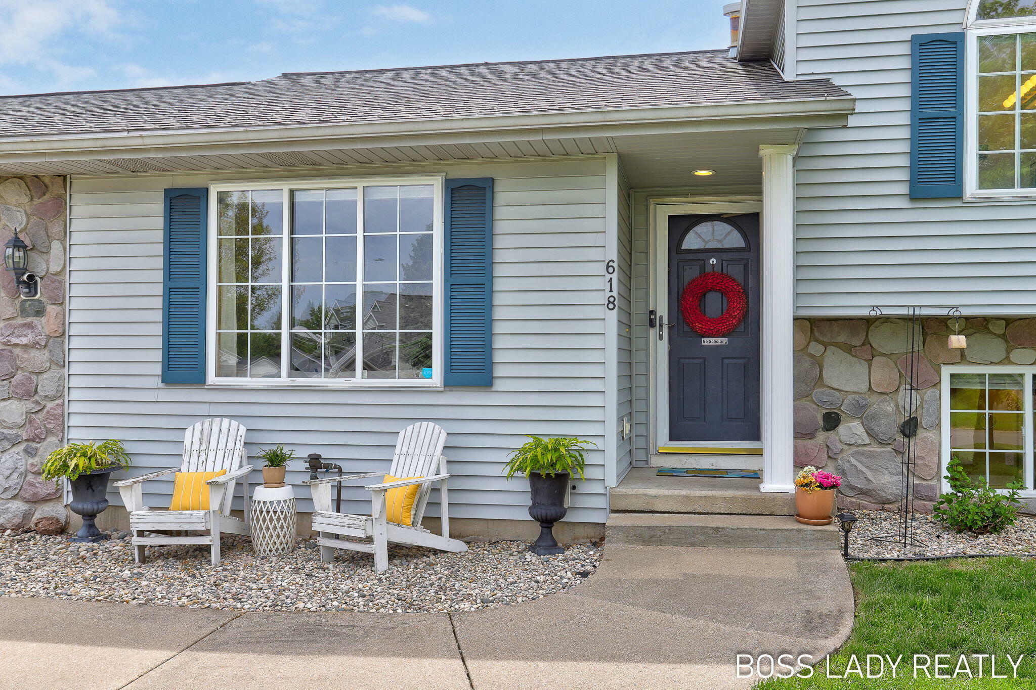 Property Photo: 618 Sunmeadow Drive SE MI 49508