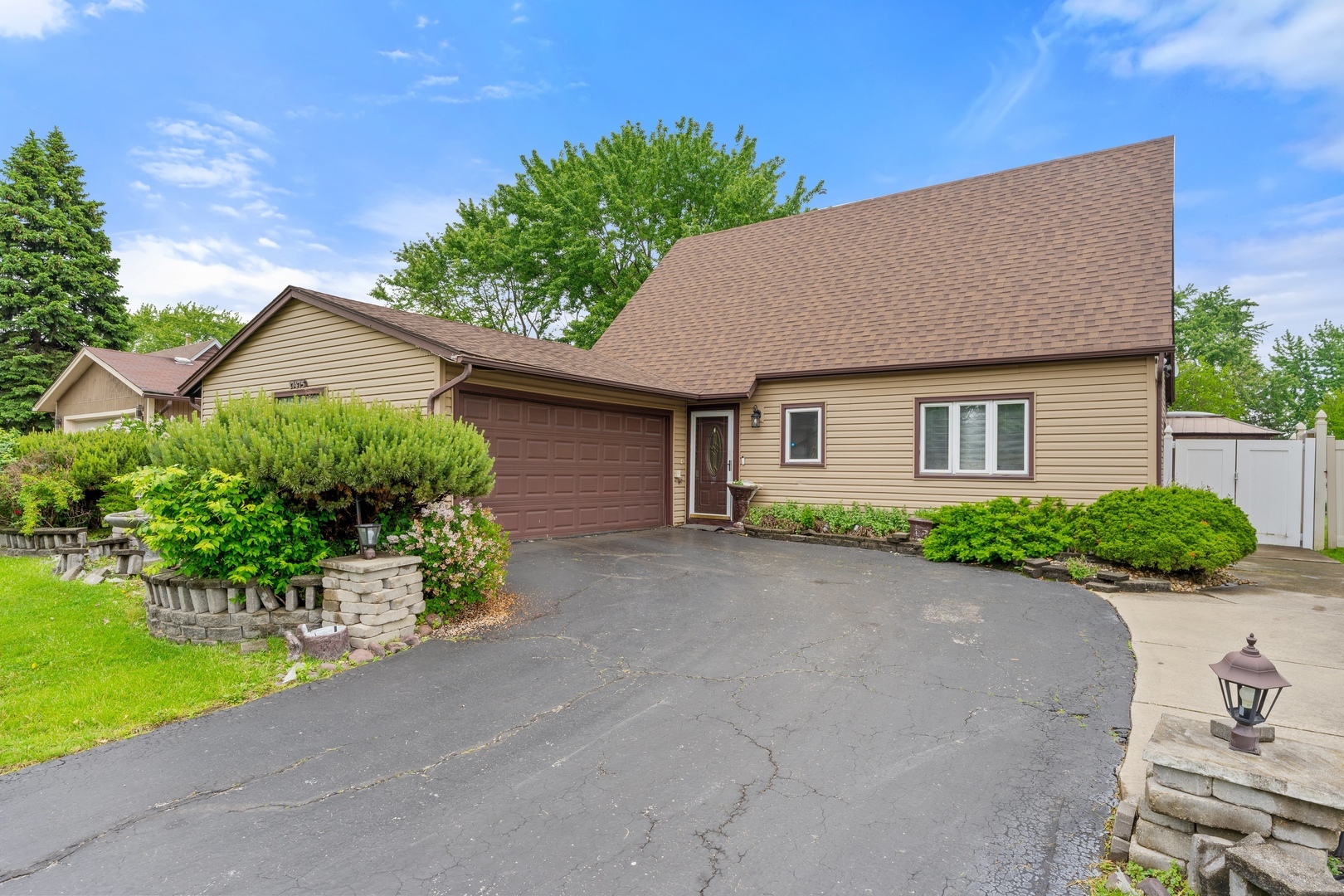 Property Photo:  17475 Eastgate Drive  IL 60478 