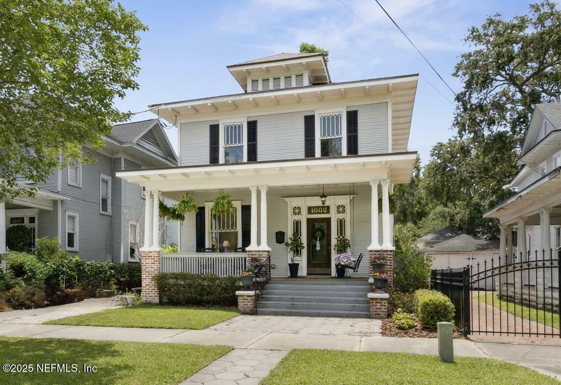 Property Photo: 1662 Osceola Street FL 32204