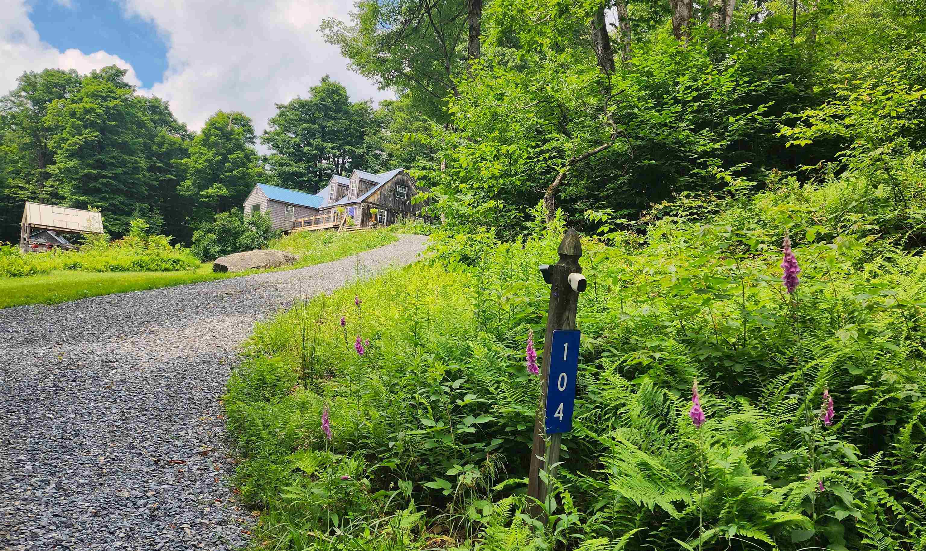 Property Photo: 104 Johnny Cake Hill Lane VT 05350