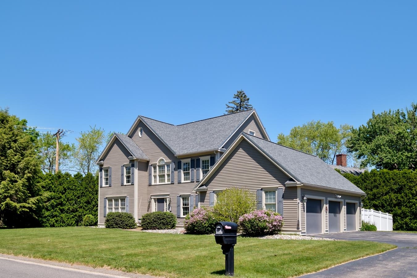 Property Photo: 3 Playhouse Circle NH 03842