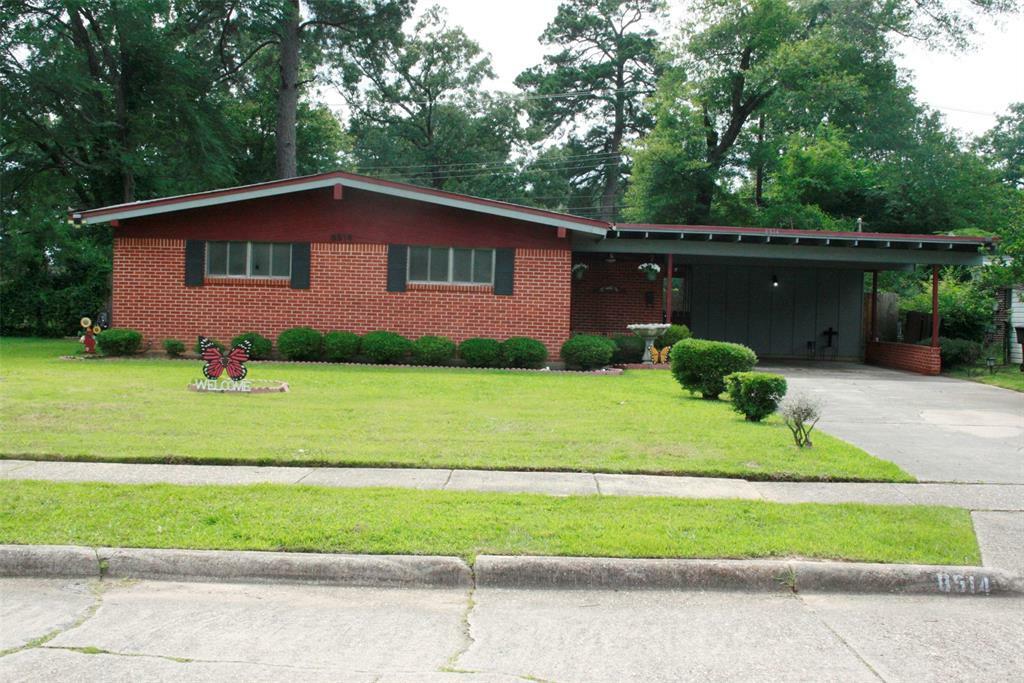 Property Photo: 8514 Elmview Place LA 71108