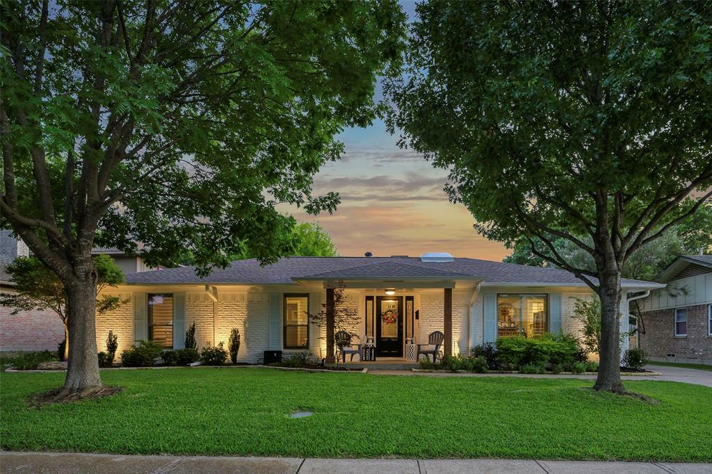 Property Photo: 513 Arrowhead Drive TX 75080