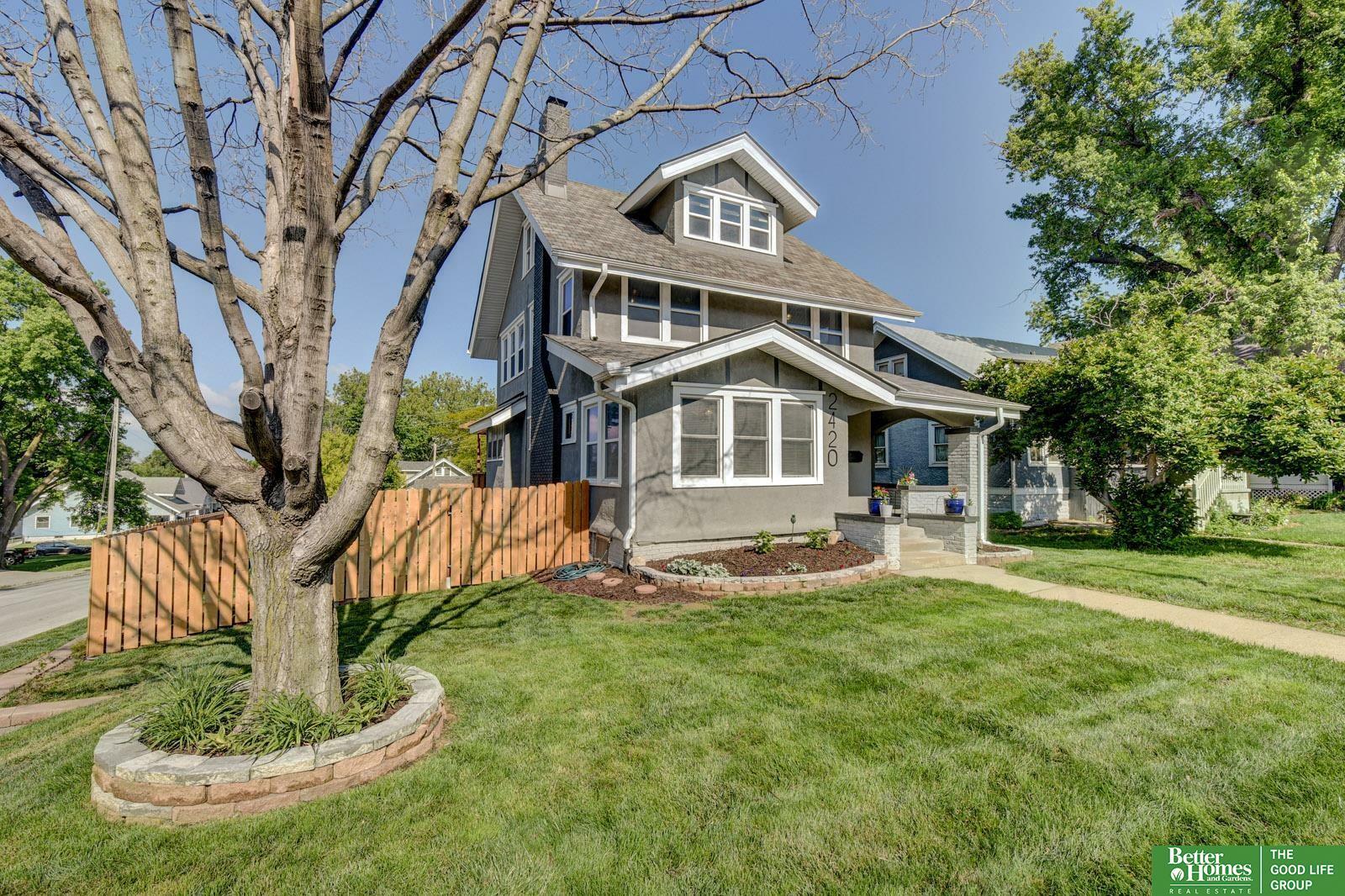 Property Photo: 2420 S 32nd Avenue NE 68105