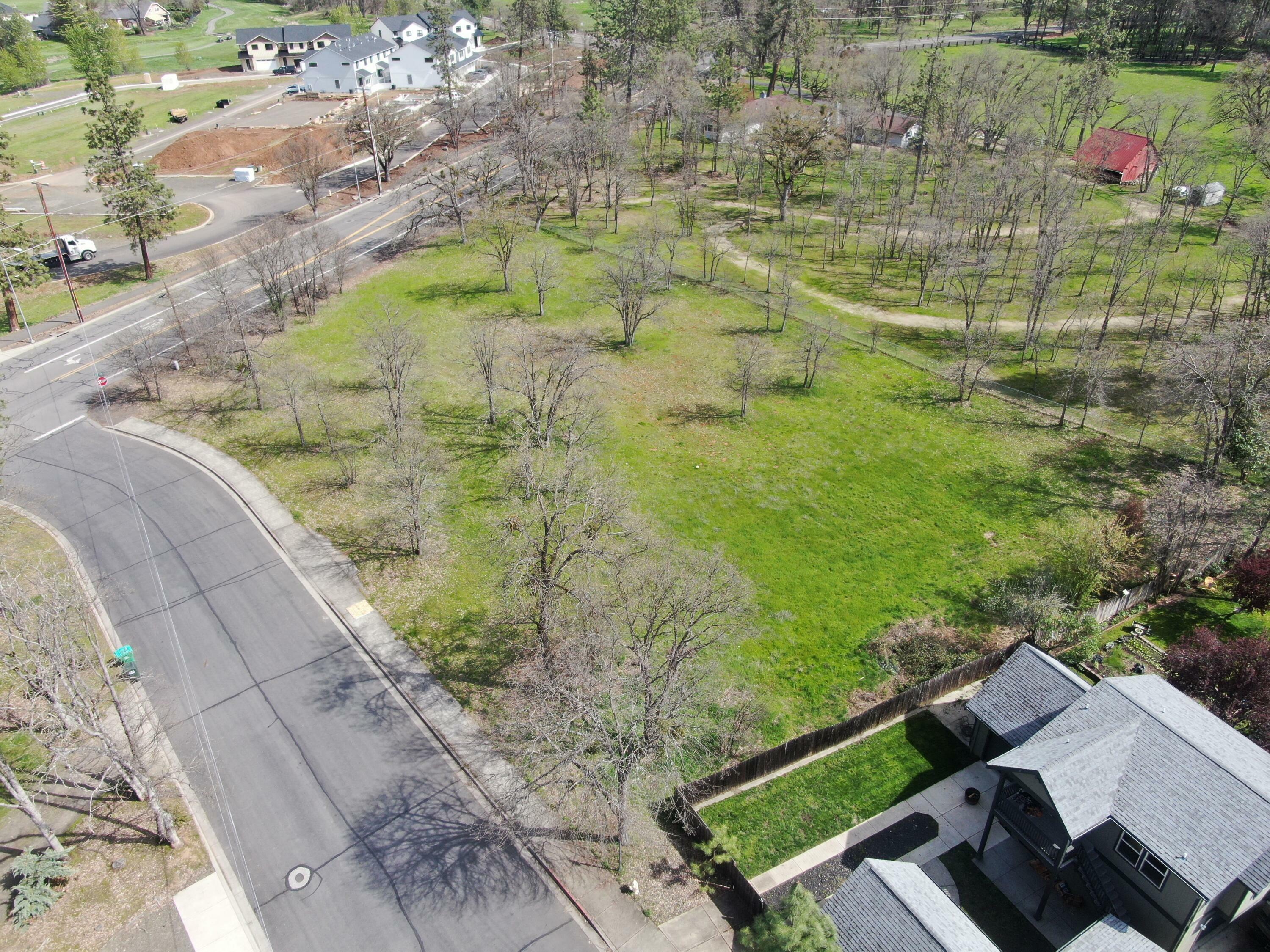 Property Photo: Echo Way Tax Lot 902 OR 97524