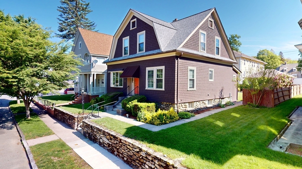 Property Photo:  30 Hartshorn Avenue  MA 01602 