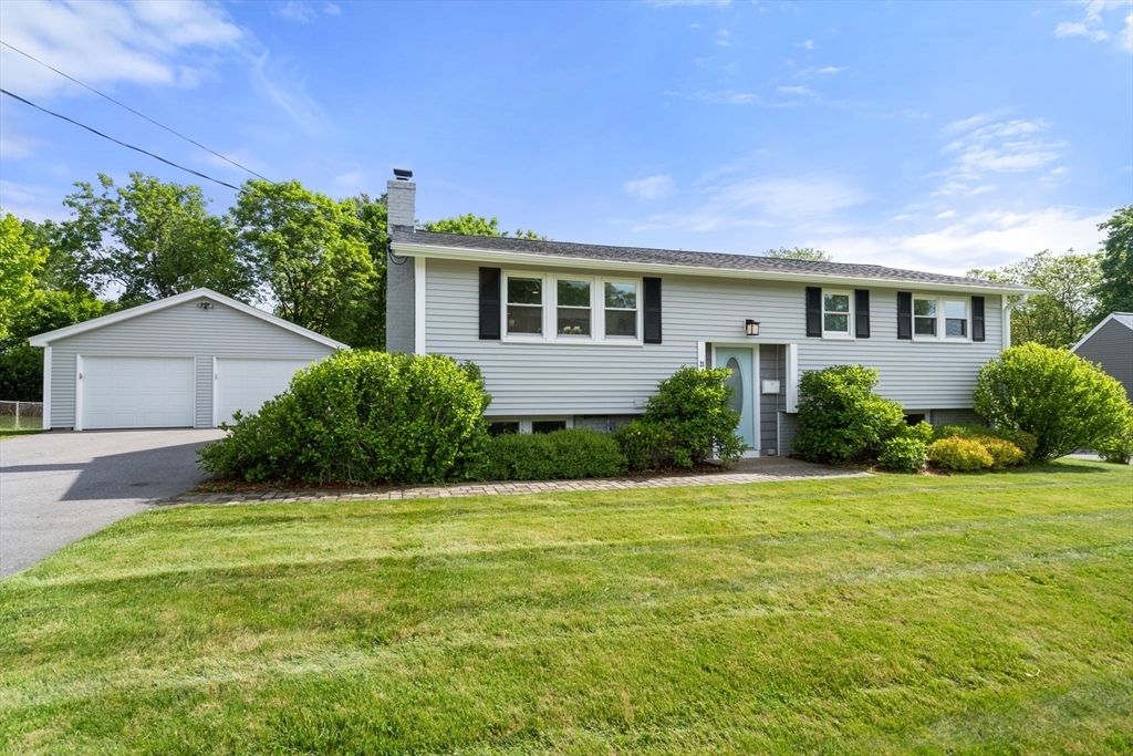 21 Eaton Drive  Hudson MA 01749 photo