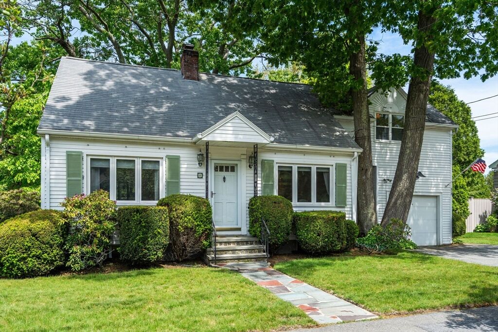 Property Photo:  68 Shelton Rd  MA 01907 