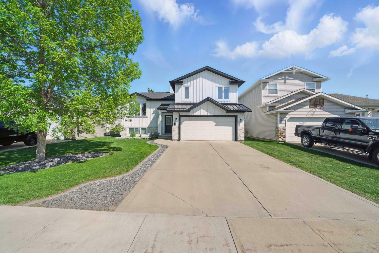 111 Reichley Street  Red Deer AB T4P 3X8 photo