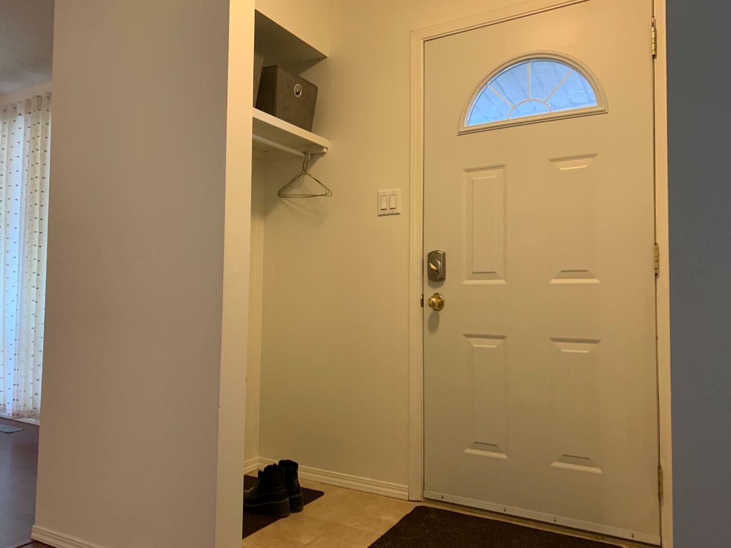 Property Photo: 5215 6 Avenue 20 AB T7E 1K9
