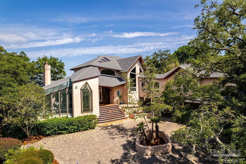 Property Photo: 92 Highpoint Dr FL 32561