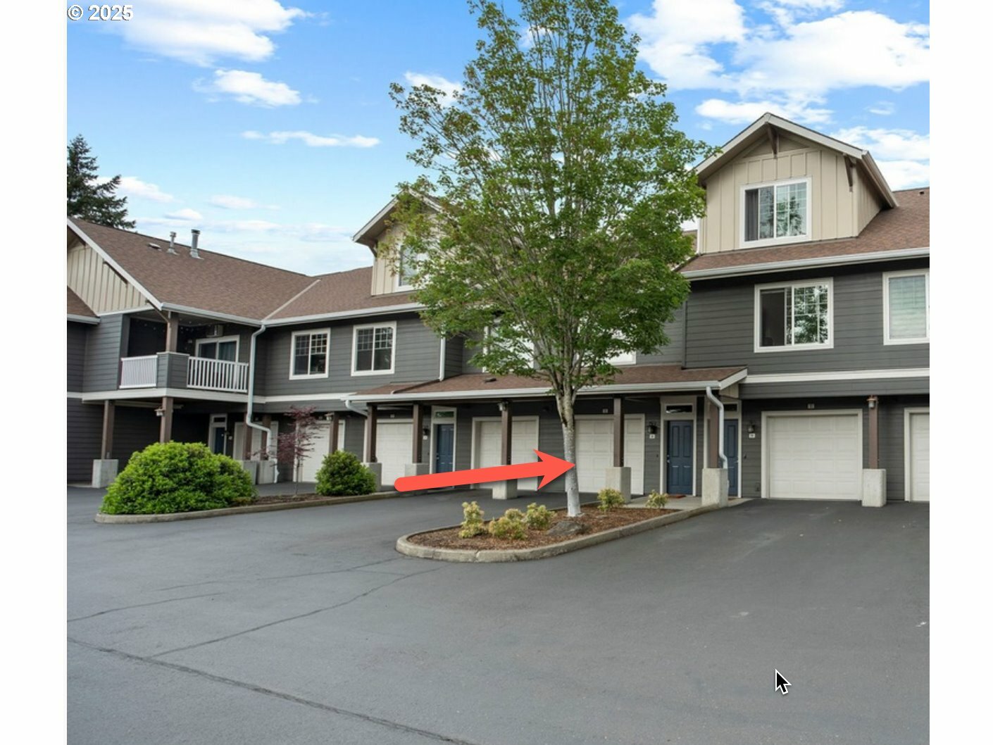 Property Photo:  10800 SE 17th Cir D50  WA 98664 