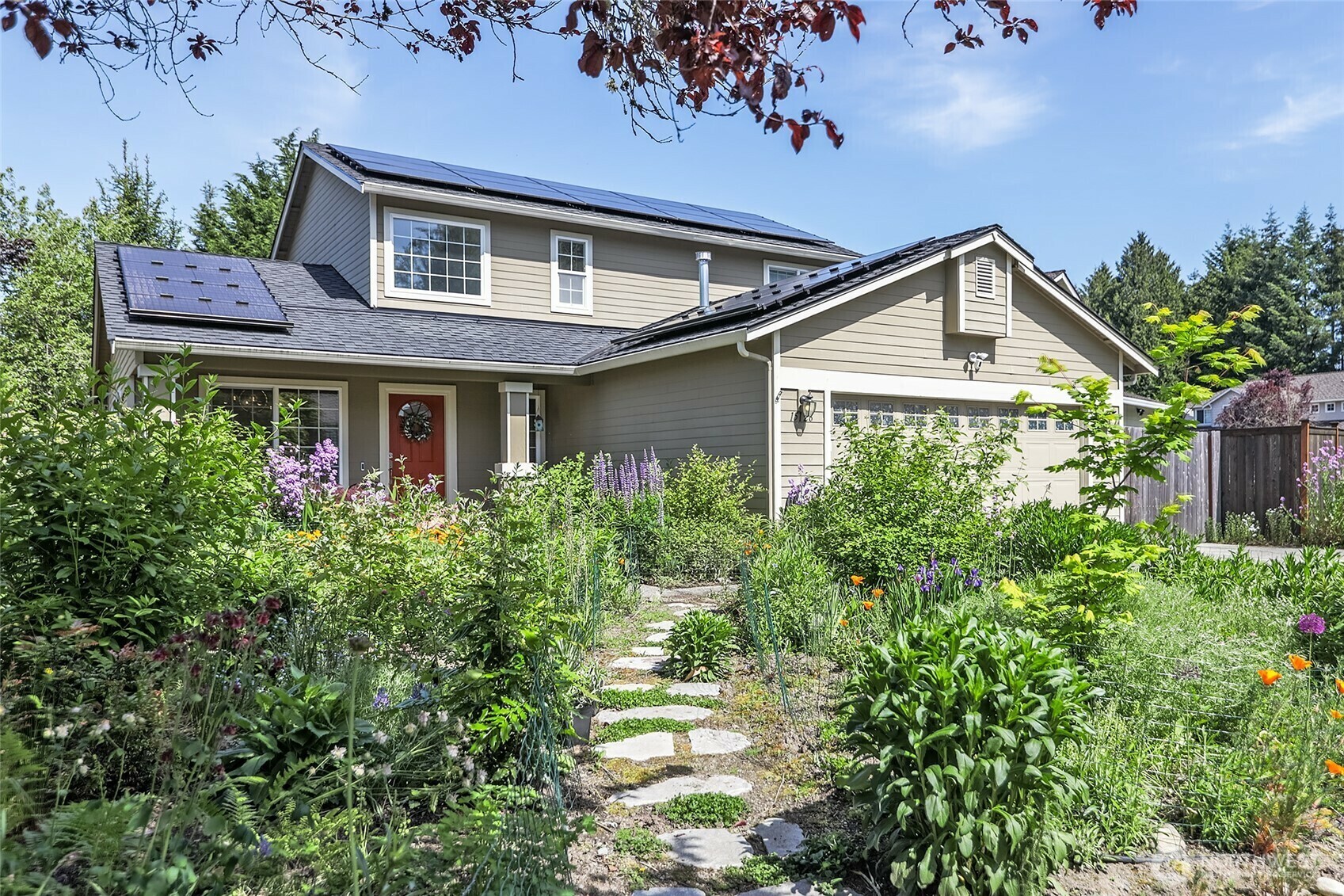 Property Photo: 15126 55th Avenue SE WA 98208