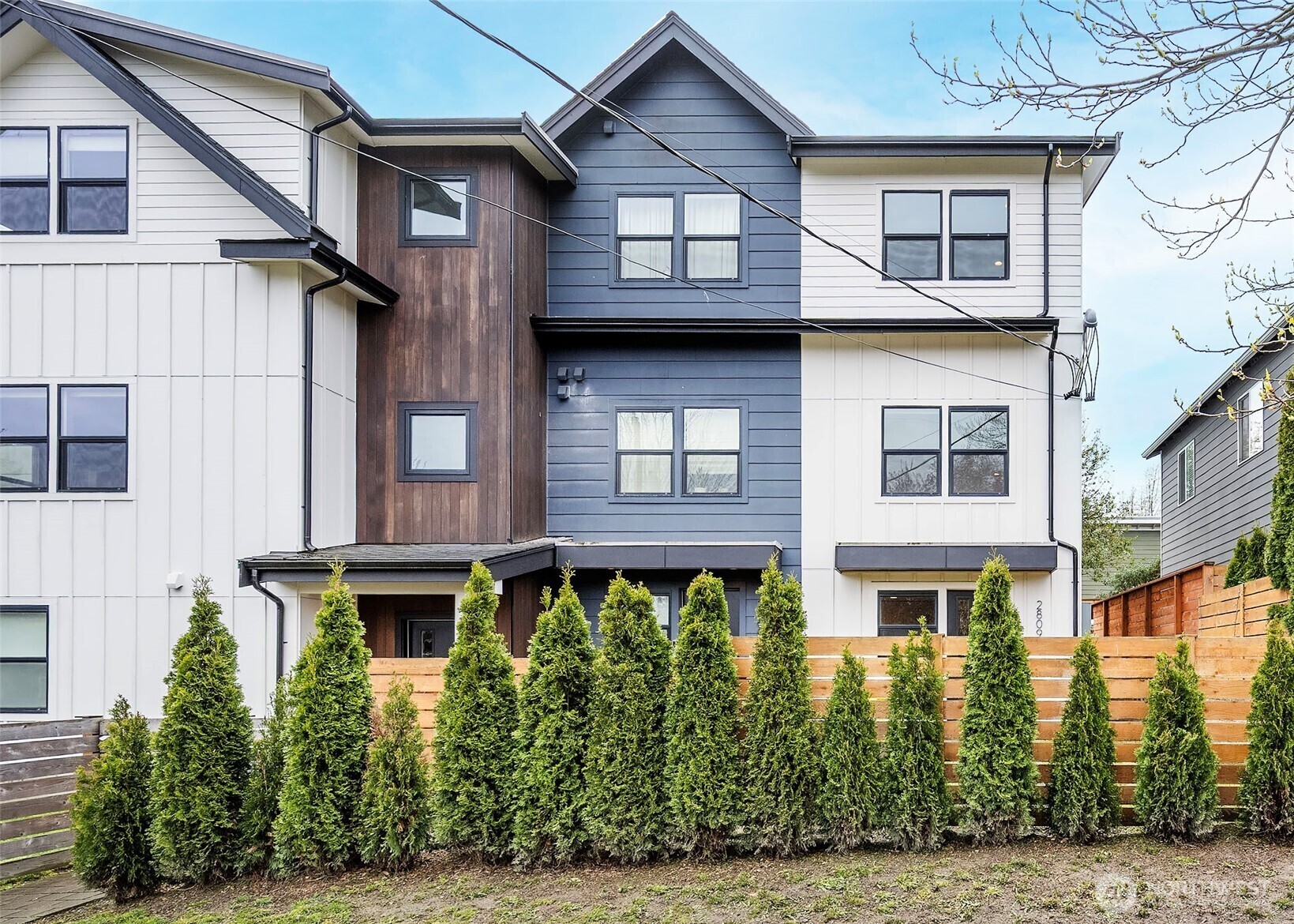 Property Photo: 2809 E Denny Way C WA 98122