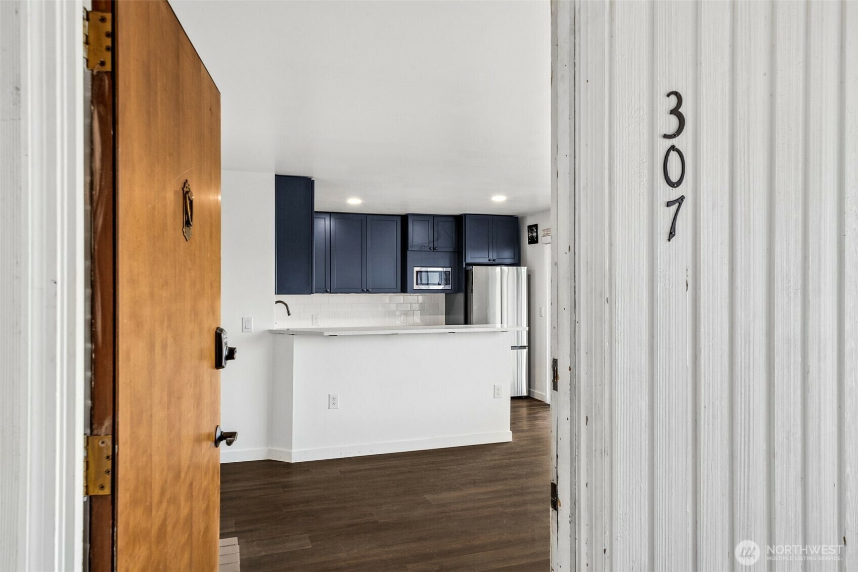 Property Photo: 1020 S 230th Street 307B WA 98198
