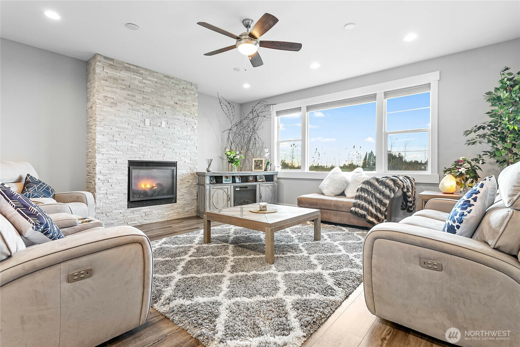 Property Photo: 6041 Brian Court WA 98248