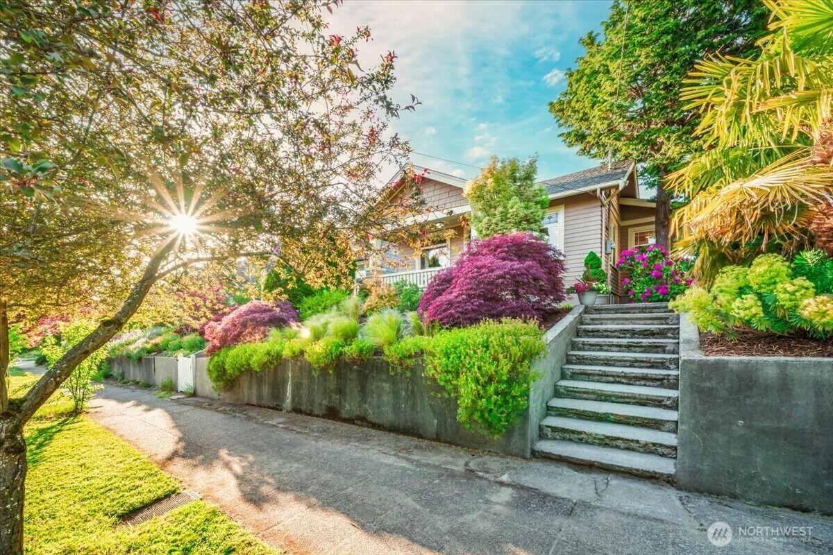 Property Photo: 136 NW 74th Street WA 98117