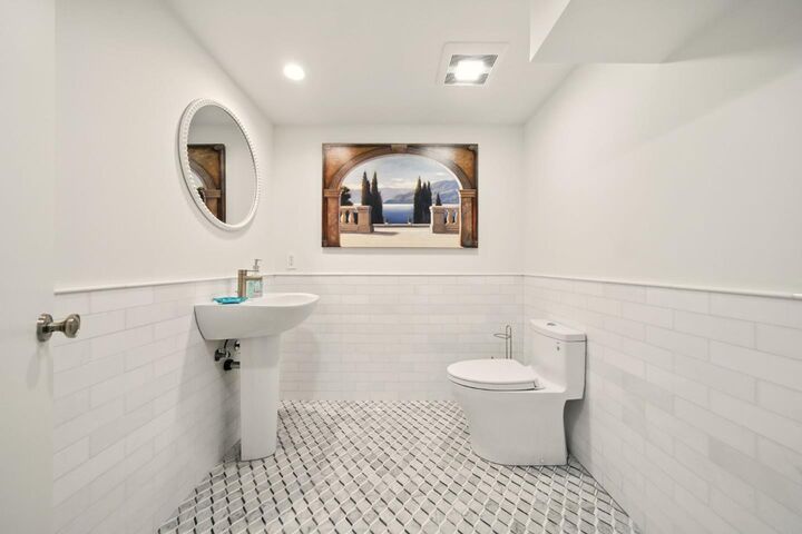 Property Photo:  830 Bromfield Road  CA 94402 
