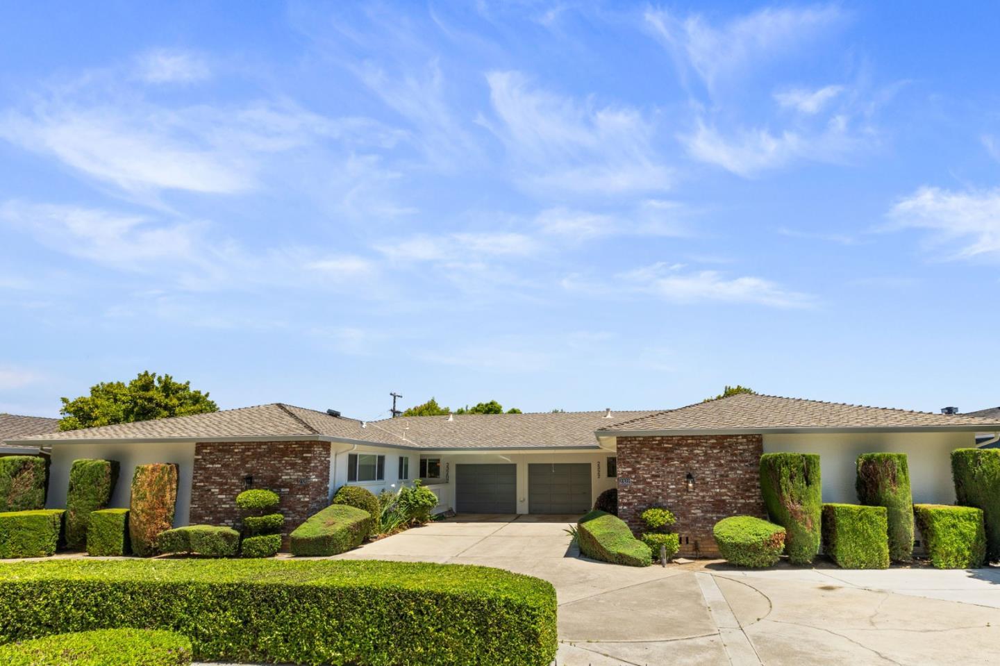 Property Photo: 2322 Meridian Avenue CA 95124