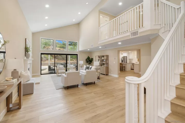 Property Photo:  8040 Wing Span Dr  CA 92119 