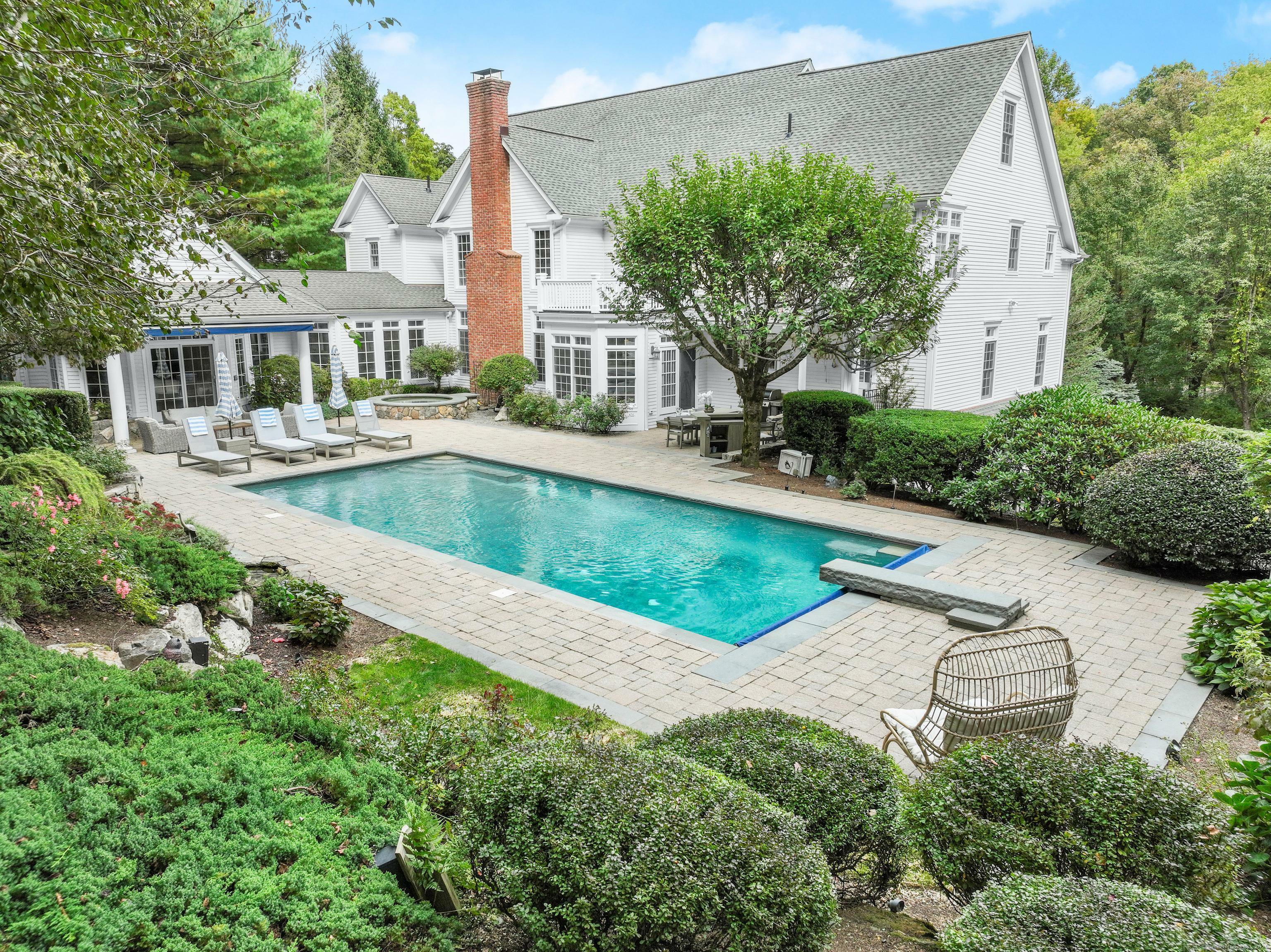 Property Photo: 249 Sturges Highway CT 06880