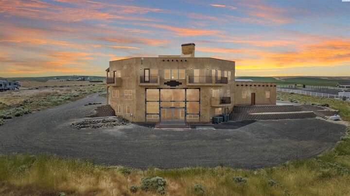 Property Photo:  34214 S Glenn Miller Road Pr SE  WA 99338