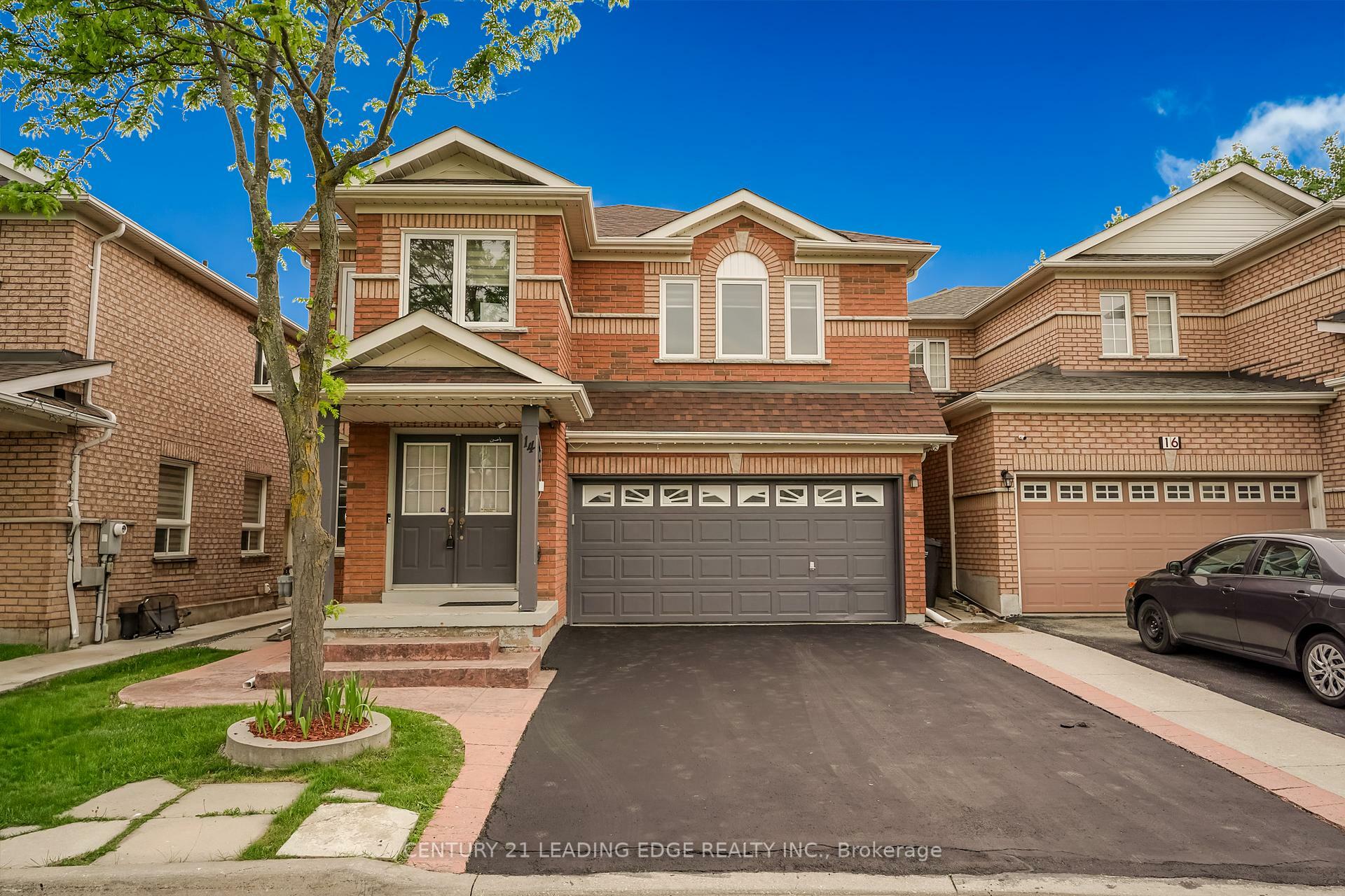Photo de la propriété: 14 Galveston Crescent ON L7A 3R7
