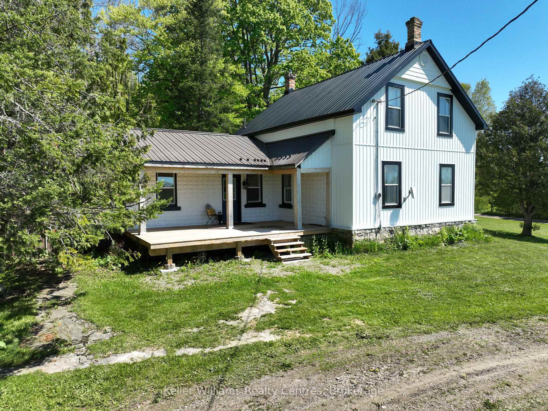 Property Photo: 482470 Colpoys Range Road ON N0H 2T0