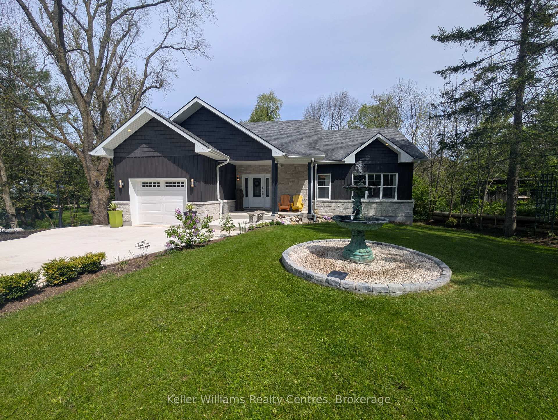 Property Photo: 187 Pellisier Street ON N0C 1E0