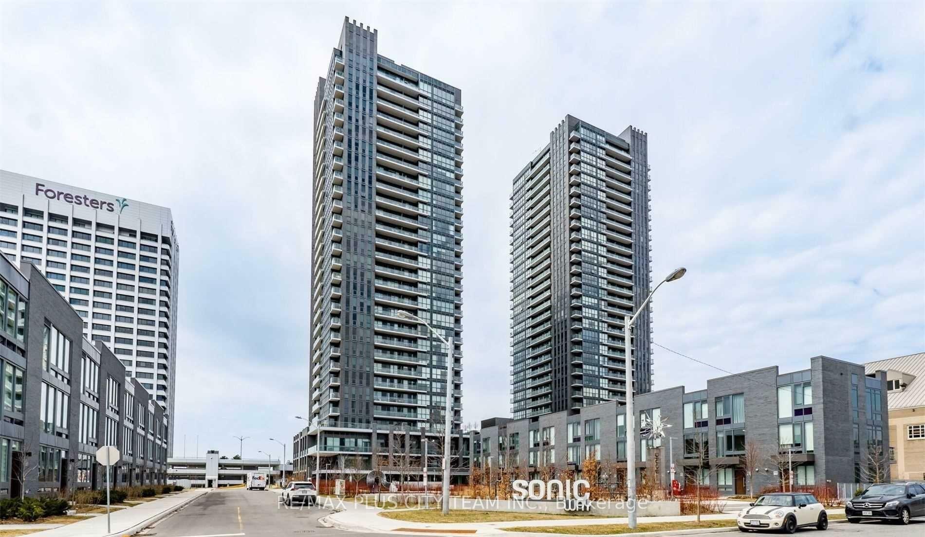 Property Photo: 2 Sonic Way 2805 ON M3C 0P2