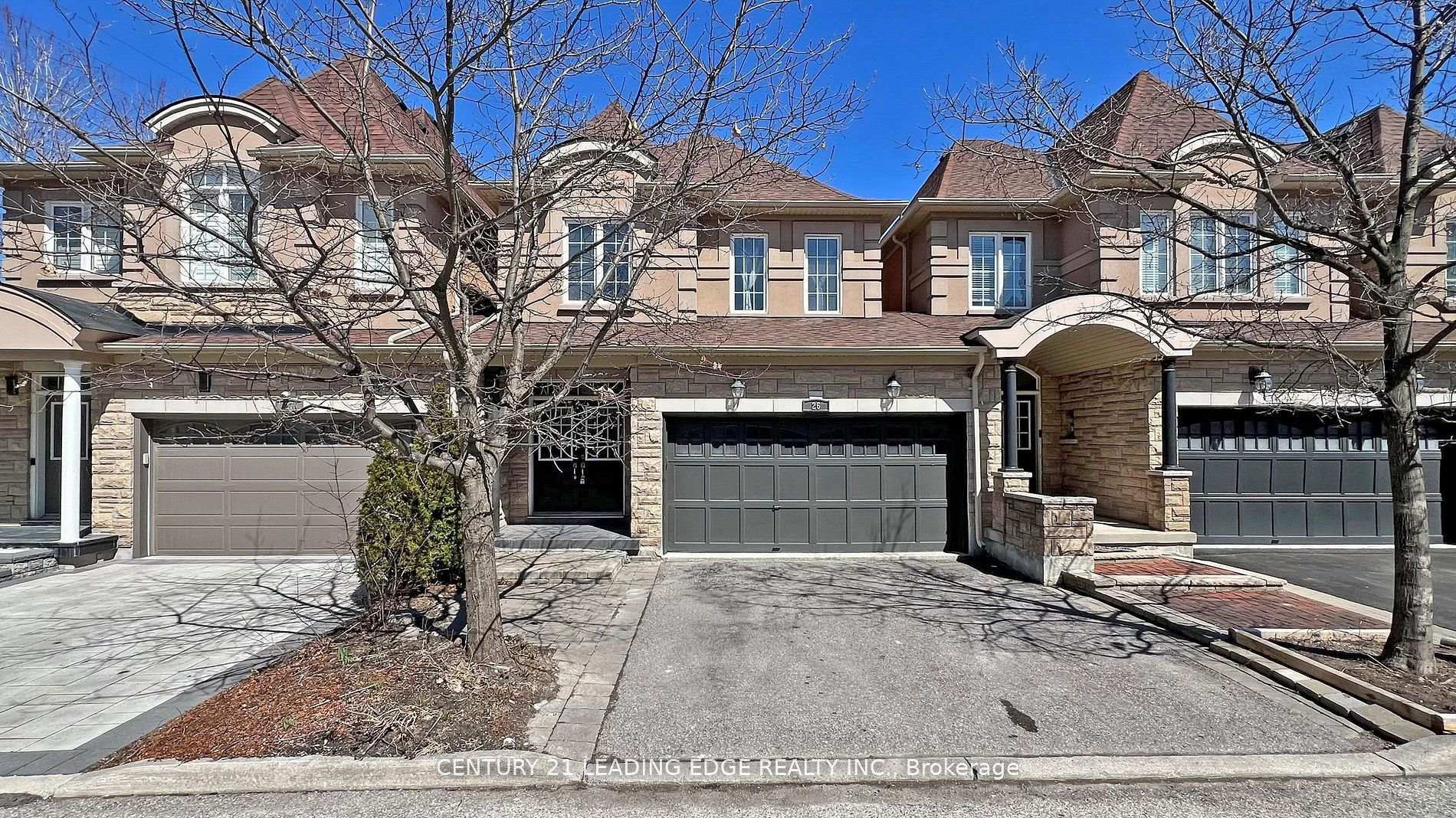 Photo de la propriété: 280 Paradelle Drive 26 ON L4E 0C9