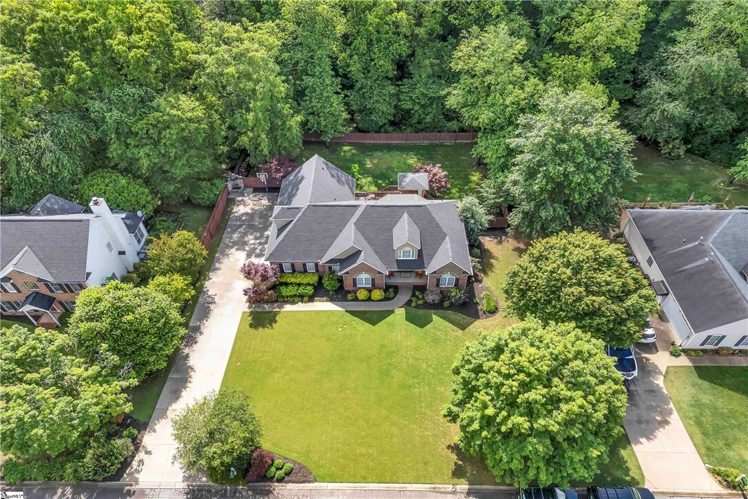 Property Photo: 120 Red Maple Circle SC 29642