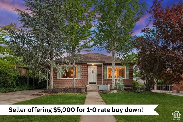 Property Photo: 2578 E 2940 S UT 84109