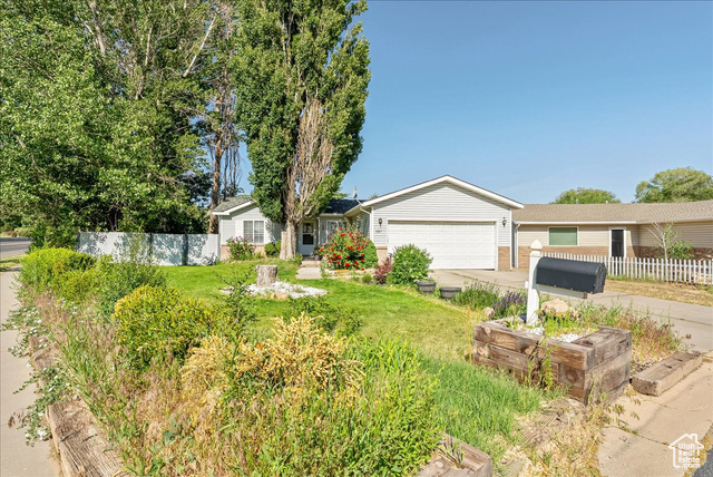 Property Photo: 1687 Kylee Ln UT 84404