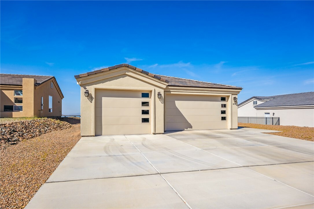 Property Photo:  853 Campbell Road  AZ 86429 