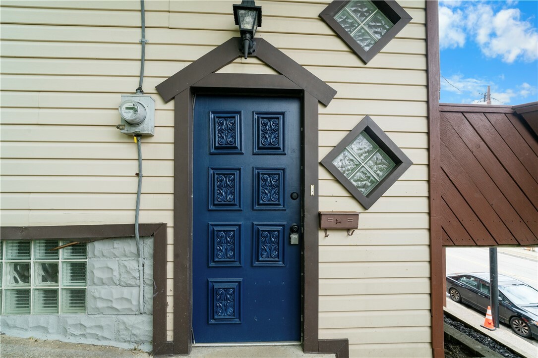 Property Photo: 513 Brownsville Road PA 15210
