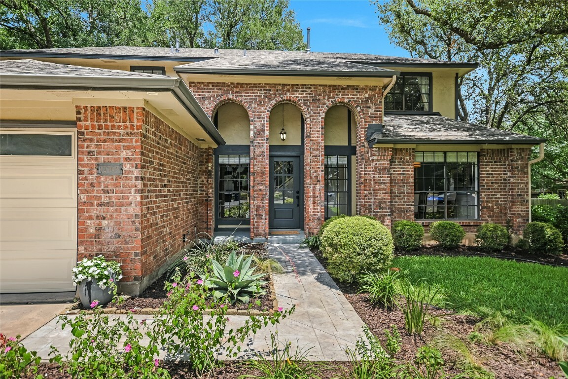 Property Photo: 12305 Beartrap Lane TX 78729