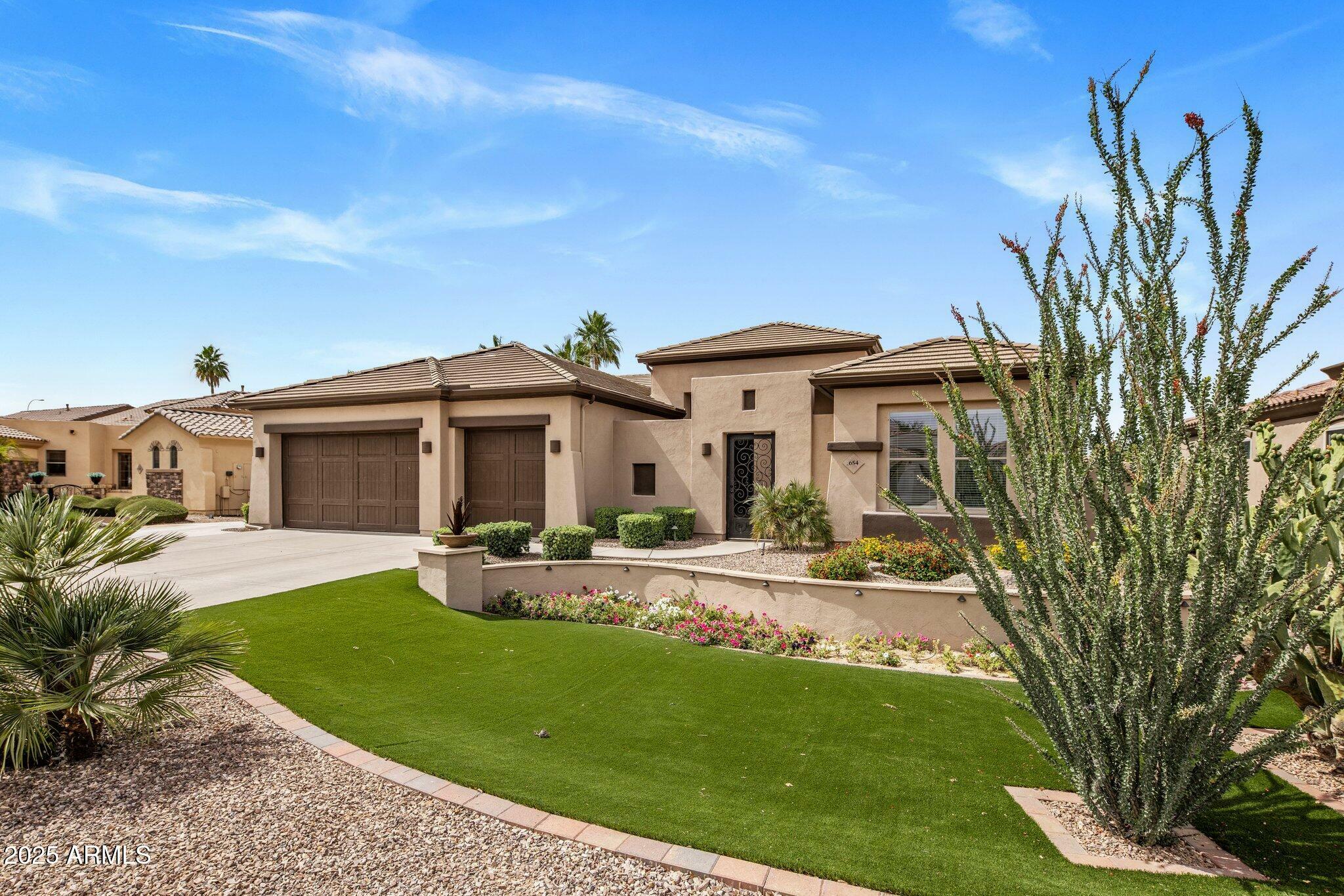 Property Photo: 654 E County Down Drive AZ 85249