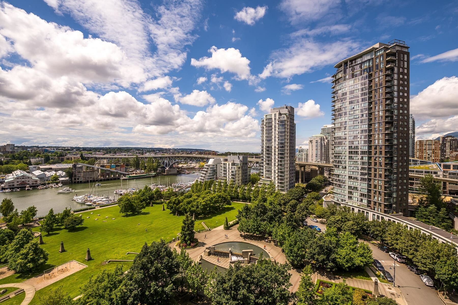 455 Beach Crescent 1705  Vancouver BC V6Z 3E5 photo