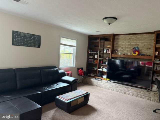 Property Photo: 10015 Cotton Farm Road VA 22032