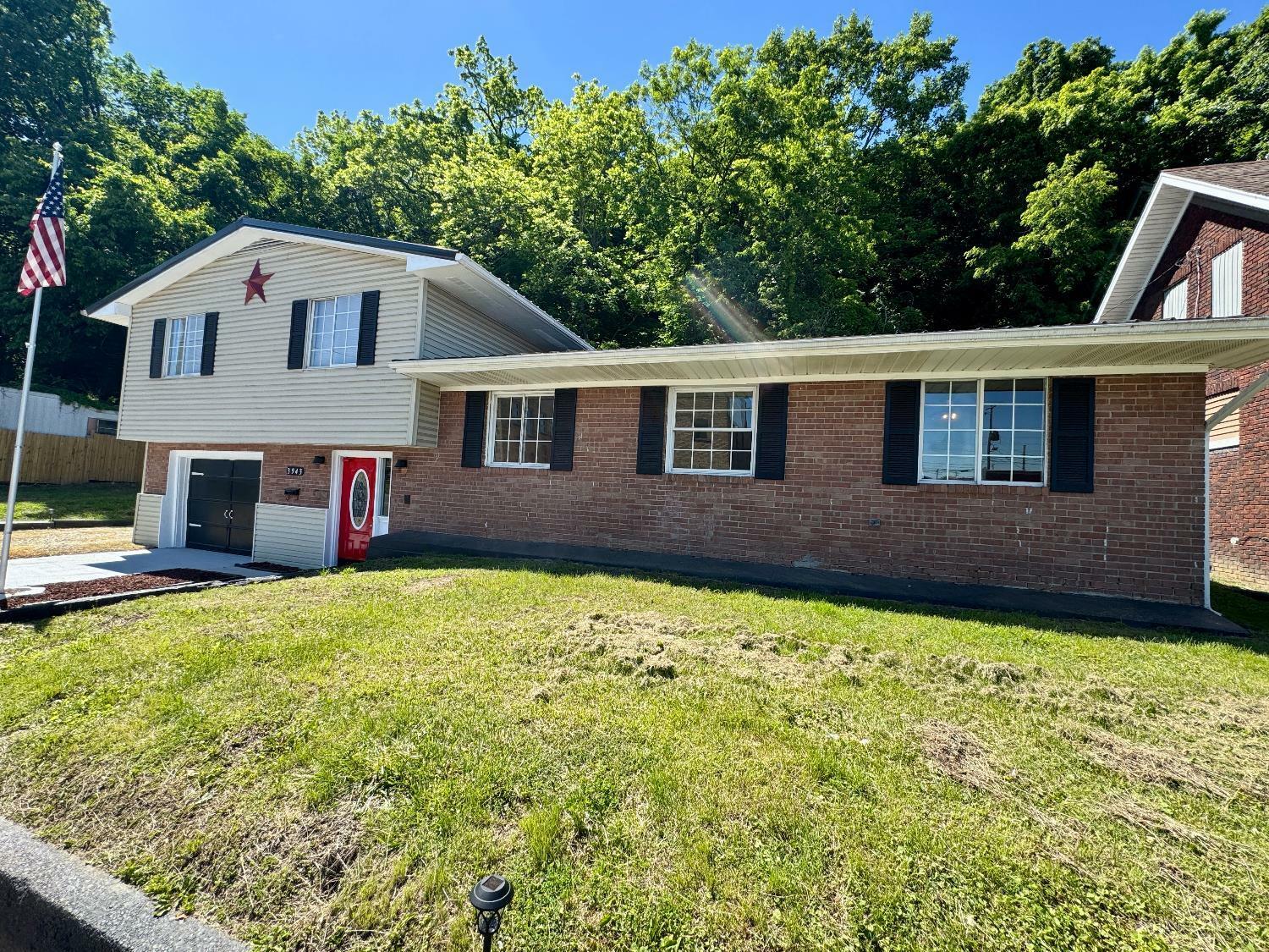 Property Photo: 3943 Gallia Street OH 45662
