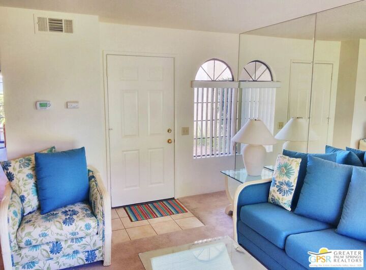 Property Photo: 2701 E Mesquite Ave Unit Ee165 Ave CA 92264