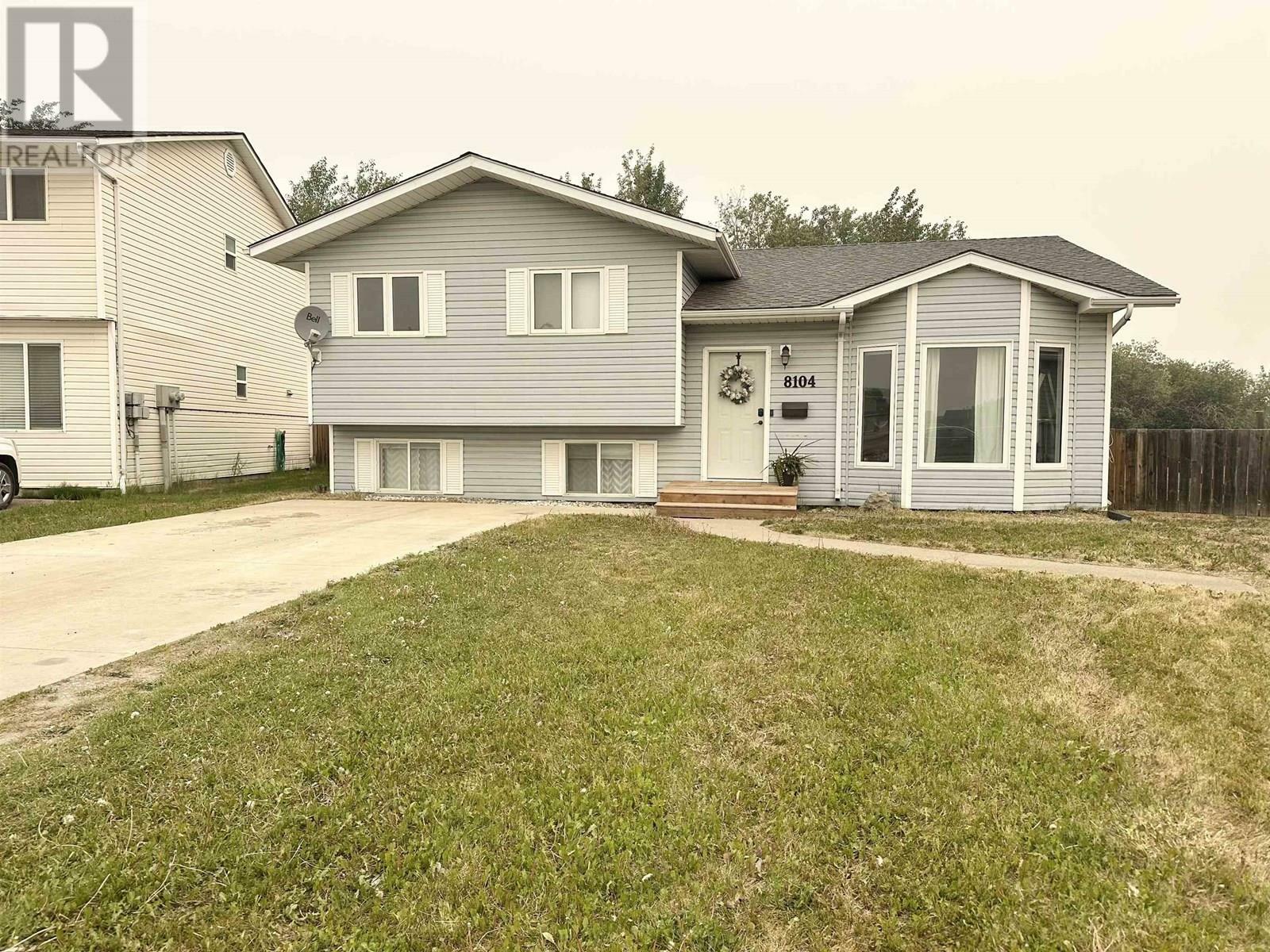 8104 90 Avenue  Fort St. John BC V1J 6P8 photo