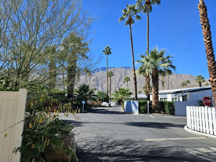 Property Photo:  205 Cherokee Street  CA 92264 